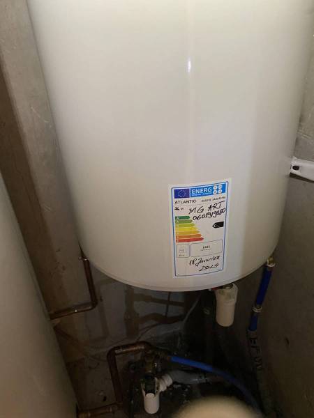 Troubleshooting/maintenance/replacement of electric hot water tank at a private home in Strasbourg